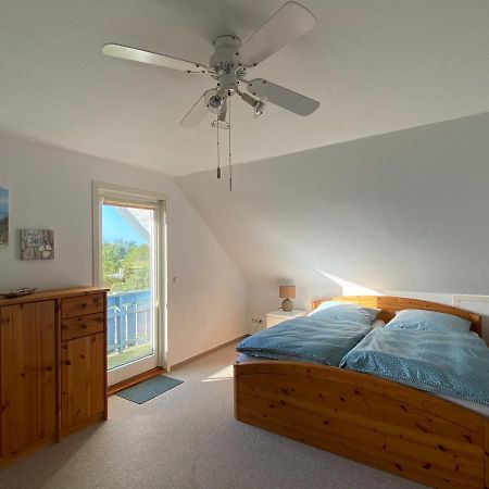 Freistehendes Einfamilienhaus Mit Boddenblick Naehe Ostsee Fuhlendorf  Luaran gambar
