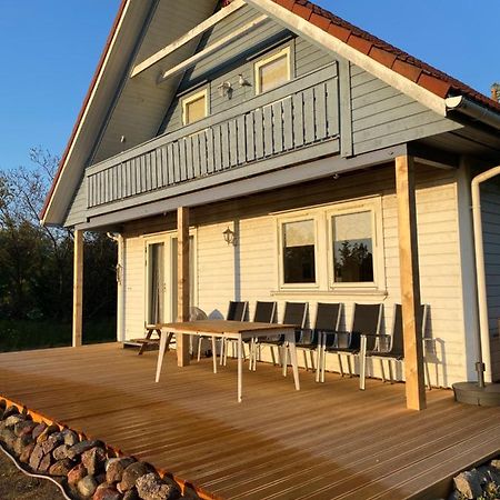 Freistehendes Einfamilienhaus Mit Boddenblick Naehe Ostsee Fuhlendorf  Luaran gambar