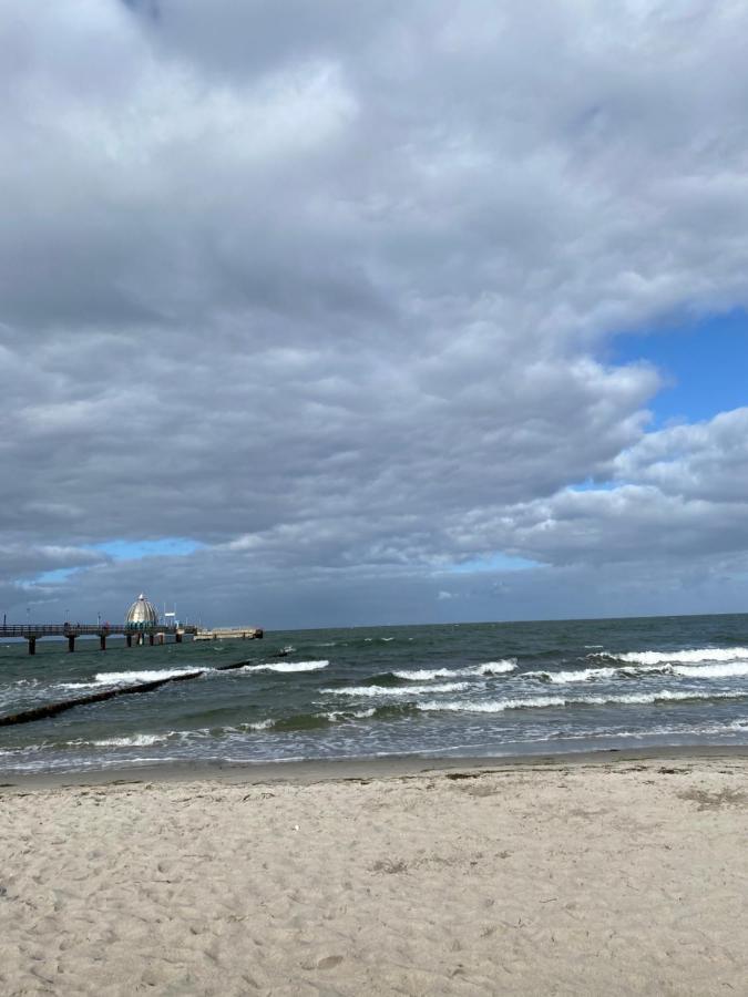 Freistehendes Einfamilienhaus Mit Boddenblick Naehe Ostsee Fuhlendorf  Luaran gambar