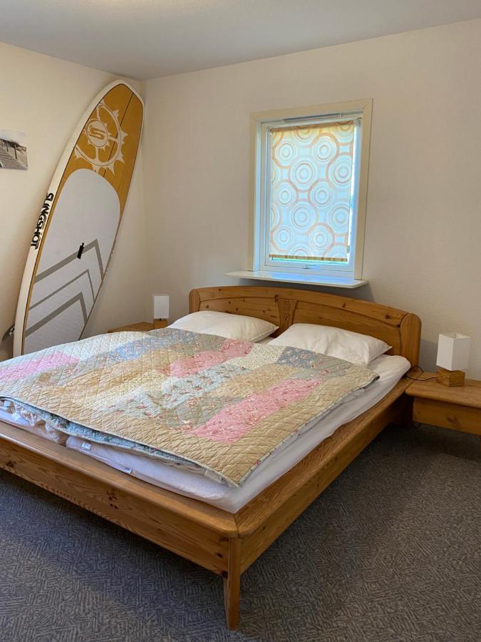 Freistehendes Einfamilienhaus Mit Boddenblick Naehe Ostsee Fuhlendorf  Luaran gambar