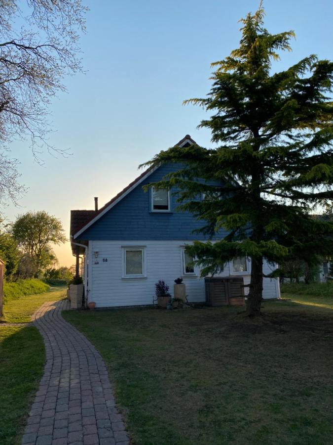 Freistehendes Einfamilienhaus Mit Boddenblick Naehe Ostsee Fuhlendorf  Luaran gambar